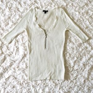 Express Ivory Ribbed Half Zip T Shirt Small 3/4 Sleeve Fitted Stretch Knit Top